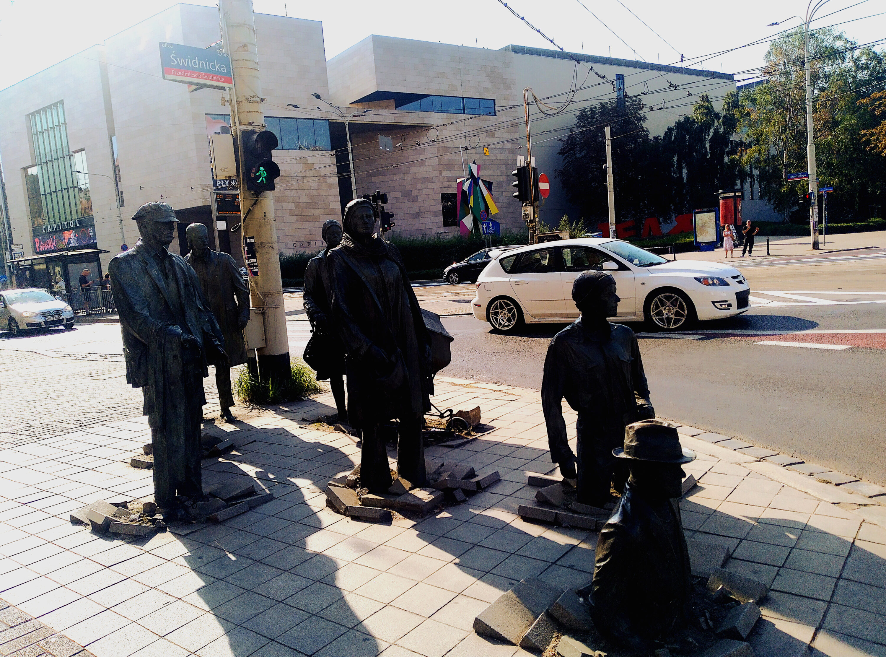 Pomnik Anonimowego Przechodnia we Wrocławiu