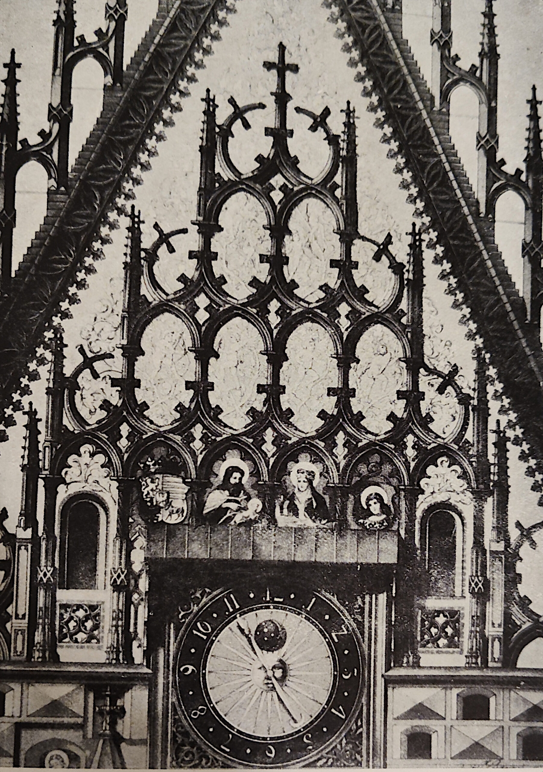 Ratusz we Wrocławiu. Nie zachowana polichromia szczytu wschodniego. Wg. C. Lüdeckego. Źródło: M. Zlat, Ratusz wrocławski.