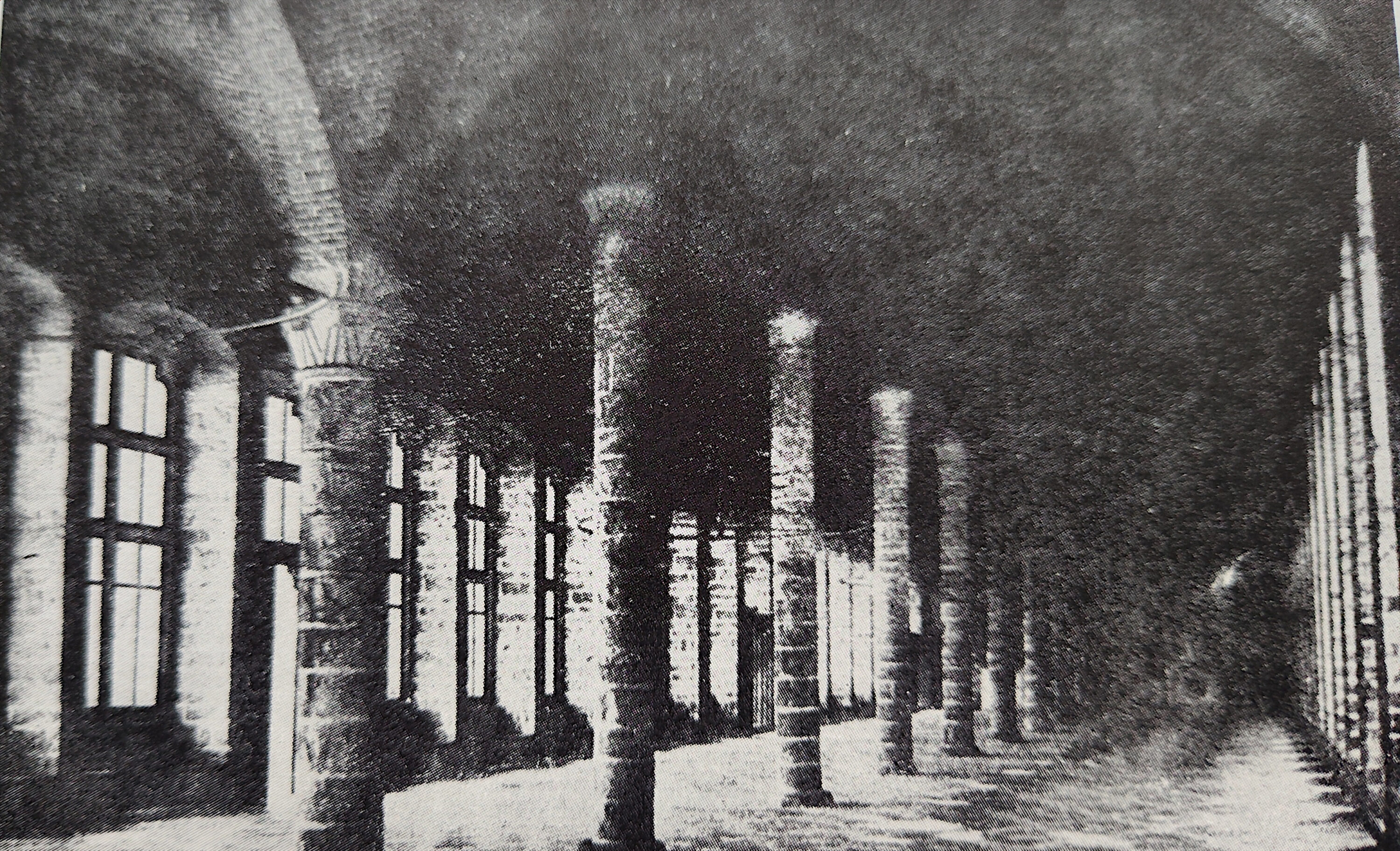 Hala Sukienników w Ypres około 1200 r. Źródło: M. Zlat, Ratusz wrocławski.